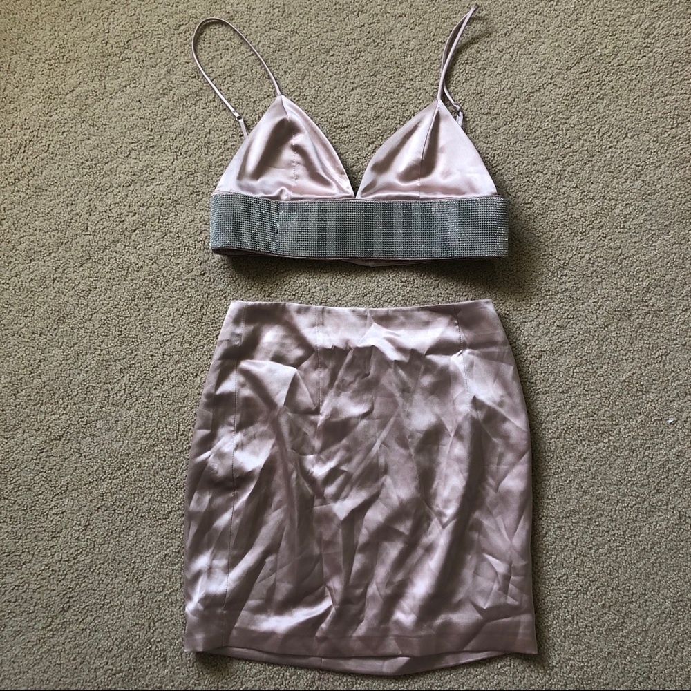 Meshki pink satin set